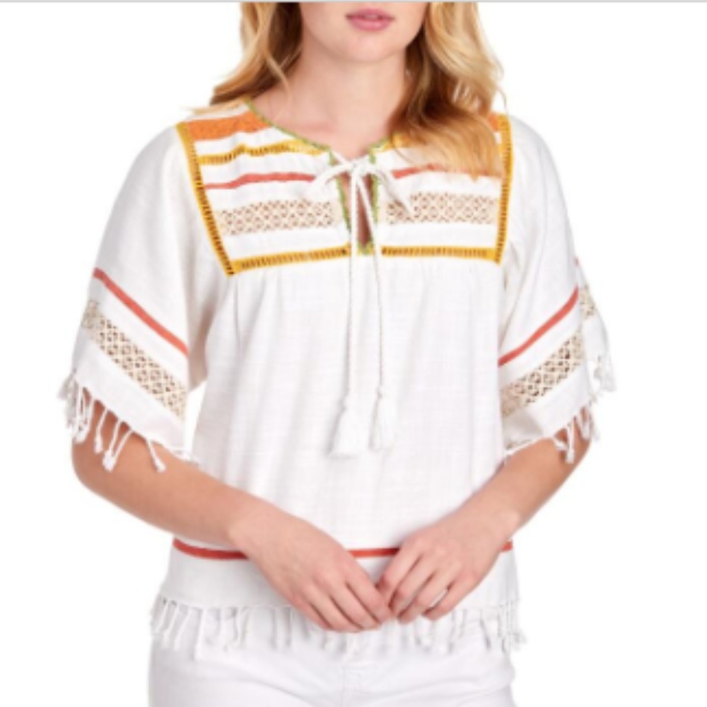 ROCKS & INDIGO Crochet Lace Trim Fringe Top